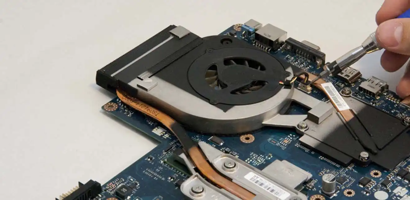 Чистка ноутбука Packard Bell от пыли в Сходне | Замена термопасты