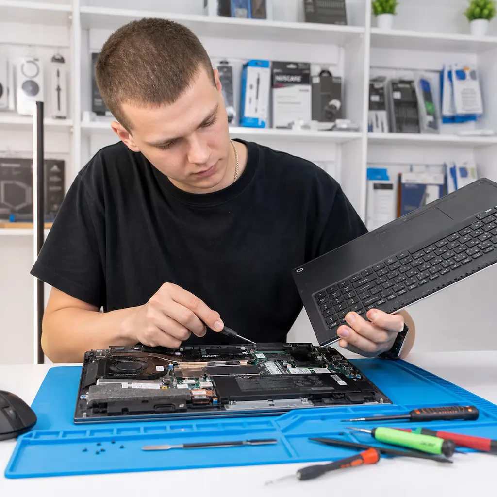 заменить клавиатуру на ноутбуке Acer в Сходне